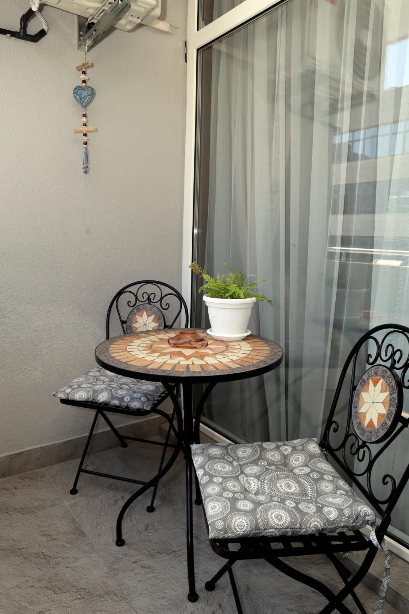 Studios Near To Burgas Free University Esterno foto